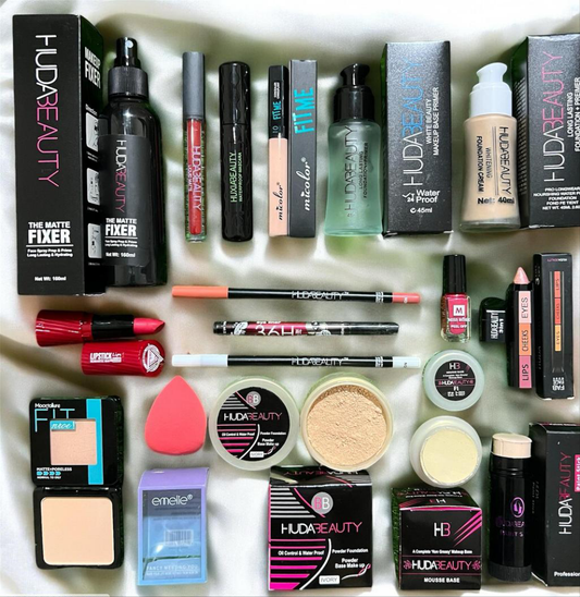 Best makeup deal 17 in 1 Makeup Deal - Complete Beauty Kit with 17 Pcs Essentials Original Products