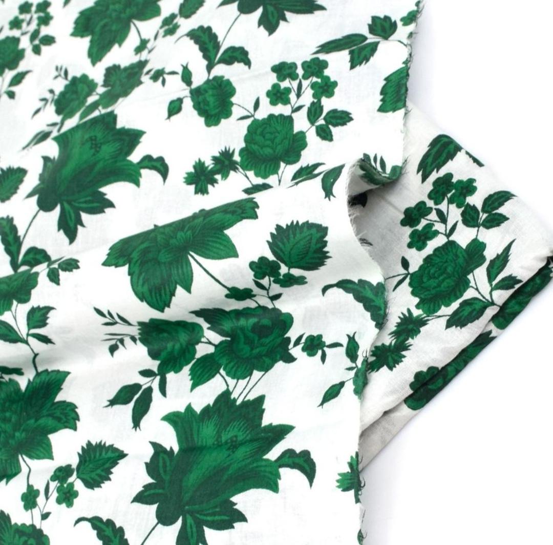 2 Pcs Lawn Women's Unstitched Printed Suit