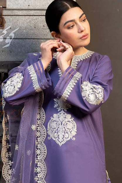 3 Pcs Lawn Women's Unstitched Embroidered Suit With Organza Dupatta
